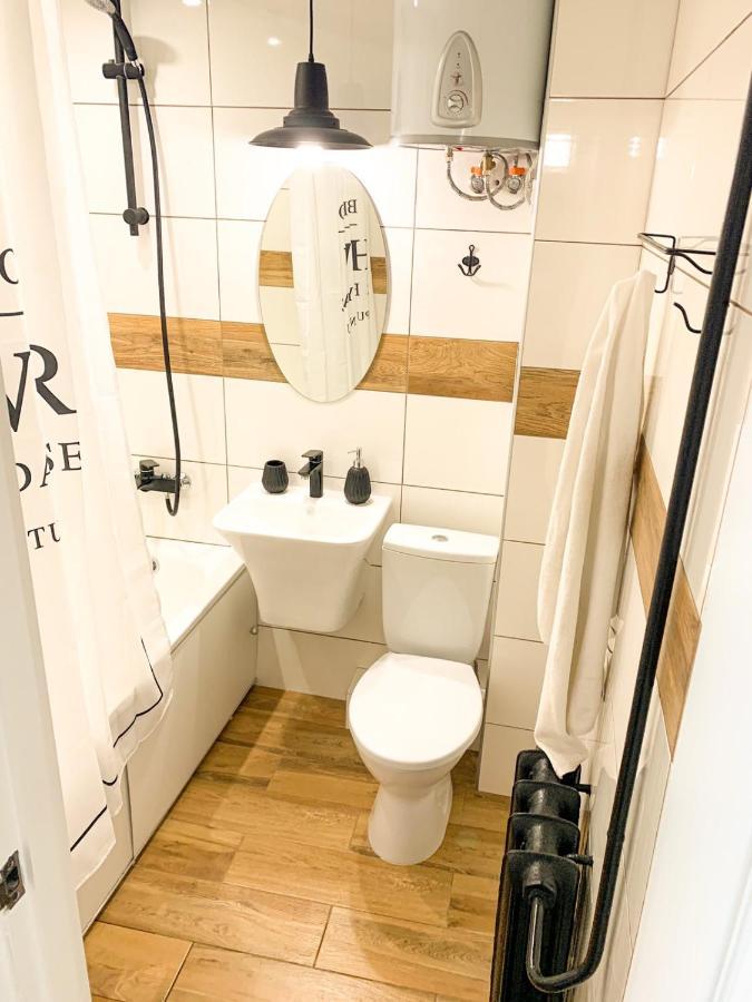 Birdie Home At Nauky Metro Jarkov Exterior foto
